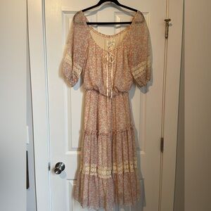 SOLD Roberta California Vintage Floral Prairie Peasant Dress Tiered Skirt Lace